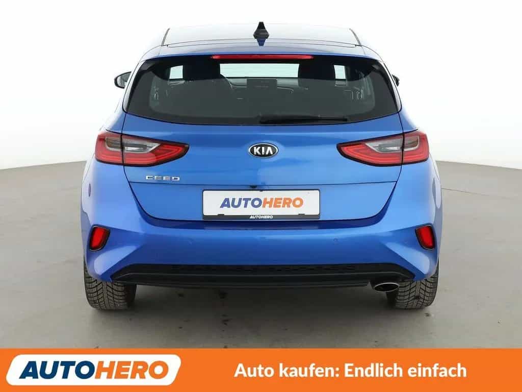 Kia Ceed 1.0 TGDI Spirit*NAVI*LED*CAM*PDC*SHZ*PANO* 02/2019-photo-4