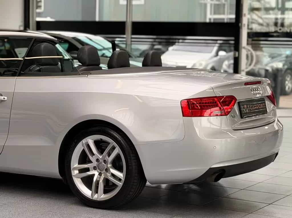 Audi A5 Cabriolet 2.0 TFSI/Xenon/BT/Sportsitze/BT 07/2012-photo-12
