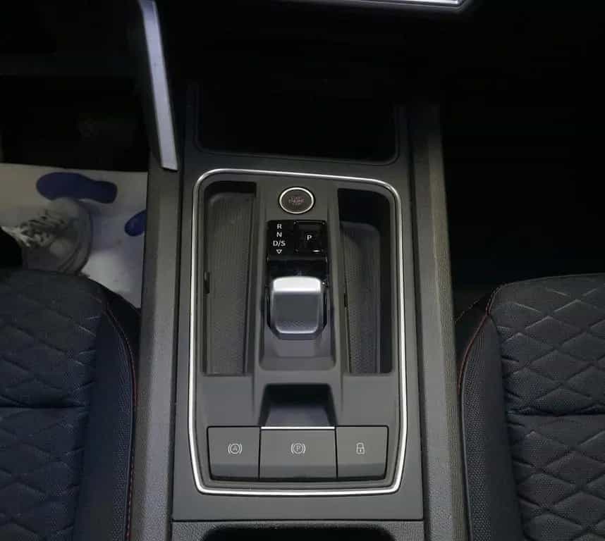 Seat Leon FR 1.5 eTSI*ACC*DAB*LED*LHZ*RFK*BEATS* 10/2022-photo-19