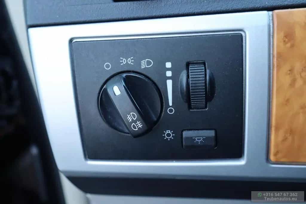 Chrysler Grand Voyager 3.8 V6 Limited | BTW Auto | 7 sitz 10/2009-photo-27