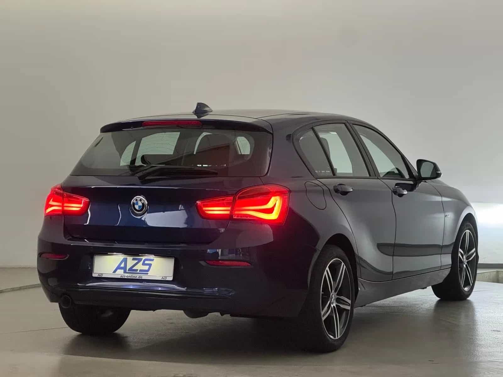 BMW 1 Series 08/2017-photo-4