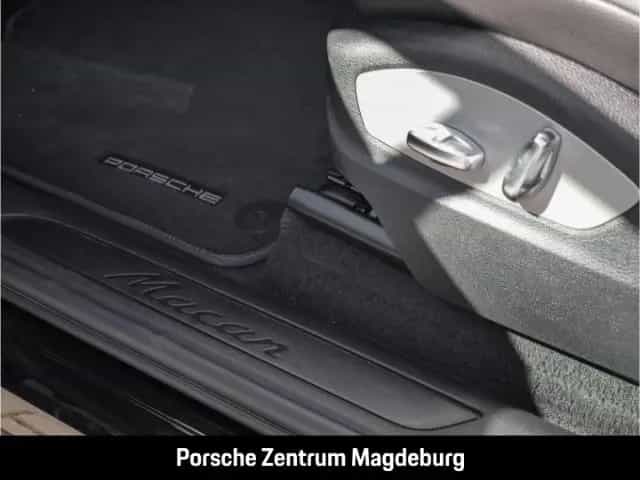 Porsche Macan *PANO*PARKASSISTENT*SHZ* 03/2023-photo-27