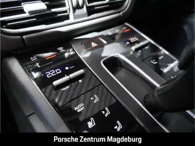 Porsche Macan *PANO*PARKASSISTENT*SHZ* 03/2023-photo-29