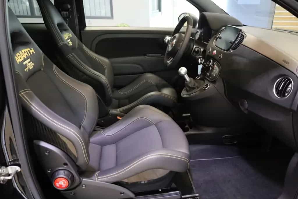 Abarth 500 695 75 Anniversario/Navi/Sportsitze /beats/ 06/2024-photo-10