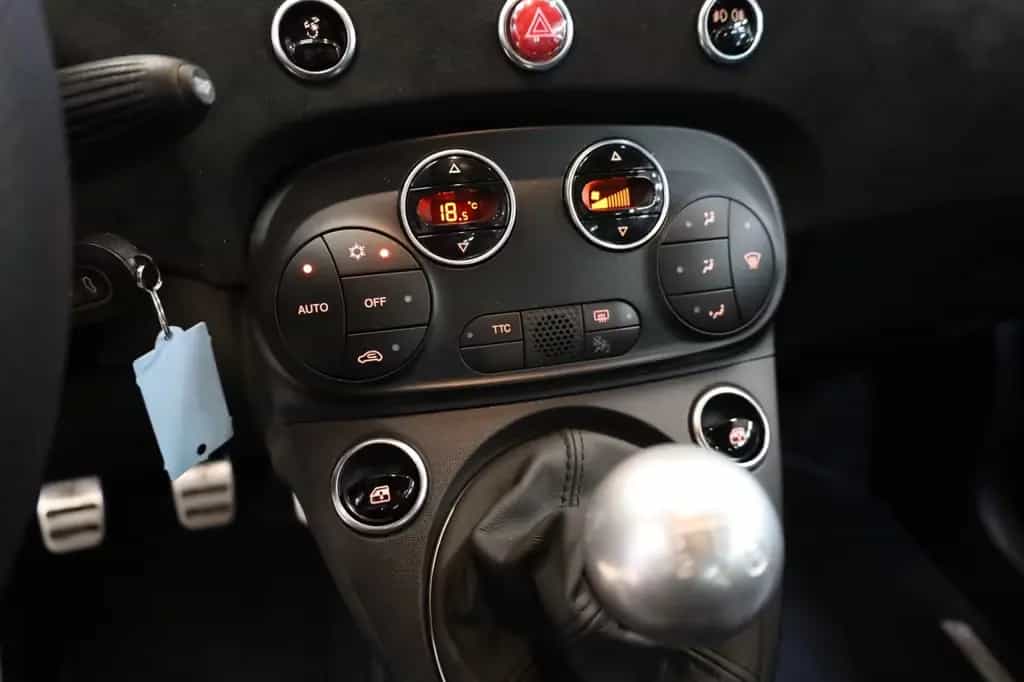 Abarth 500 695 75 Anniversario/Navi/Sportsitze /beats/ 06/2024-photo-18