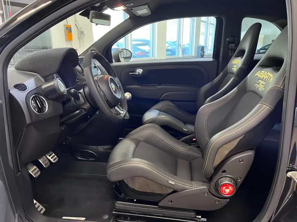 Abarth 500 695 75 Anniversario/Navi/Sportsitze /beats/ 06/2024-photo-8