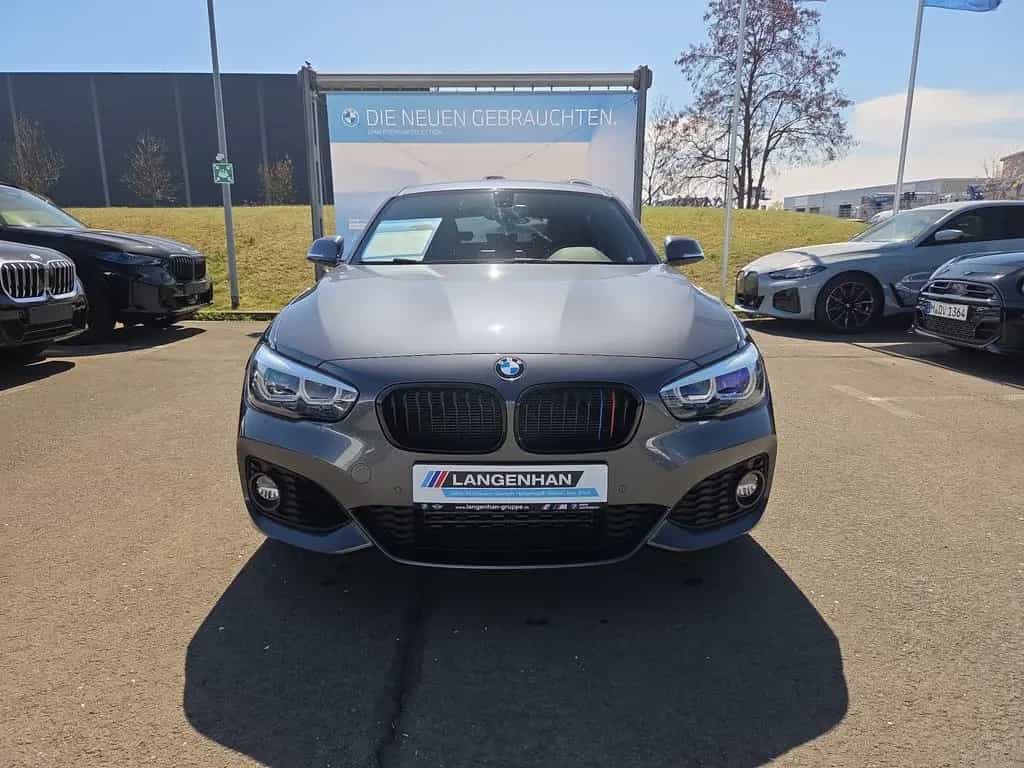 BMW 1 Series 118i 5-Türer LED Tempomat USB Klimaaut. Shz PDC 07/2019-photo-2