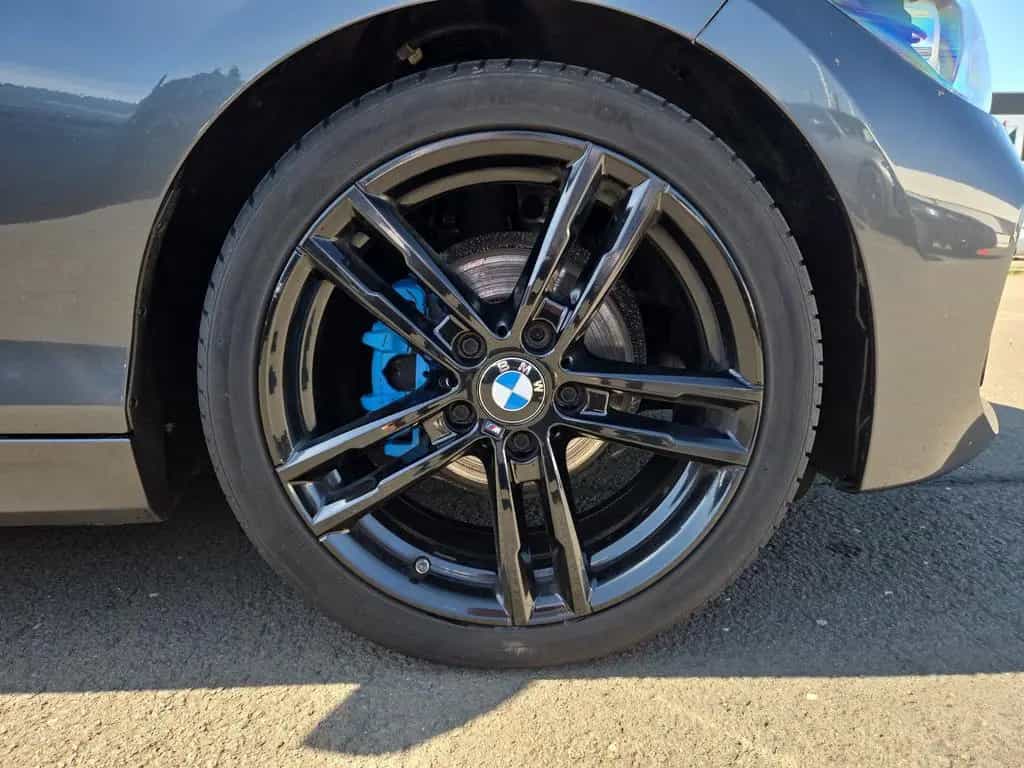 BMW 1 Series 118i 5-Türer LED Tempomat USB Klimaaut. Shz PDC 07/2019-photo-9