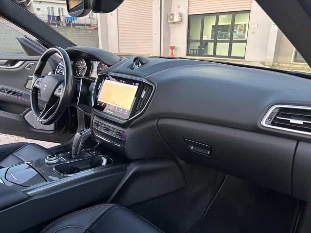 Other Other Maserati Ghibli V6 430 CV AWD Modena S Q4 09/202 09/2021-photo-14