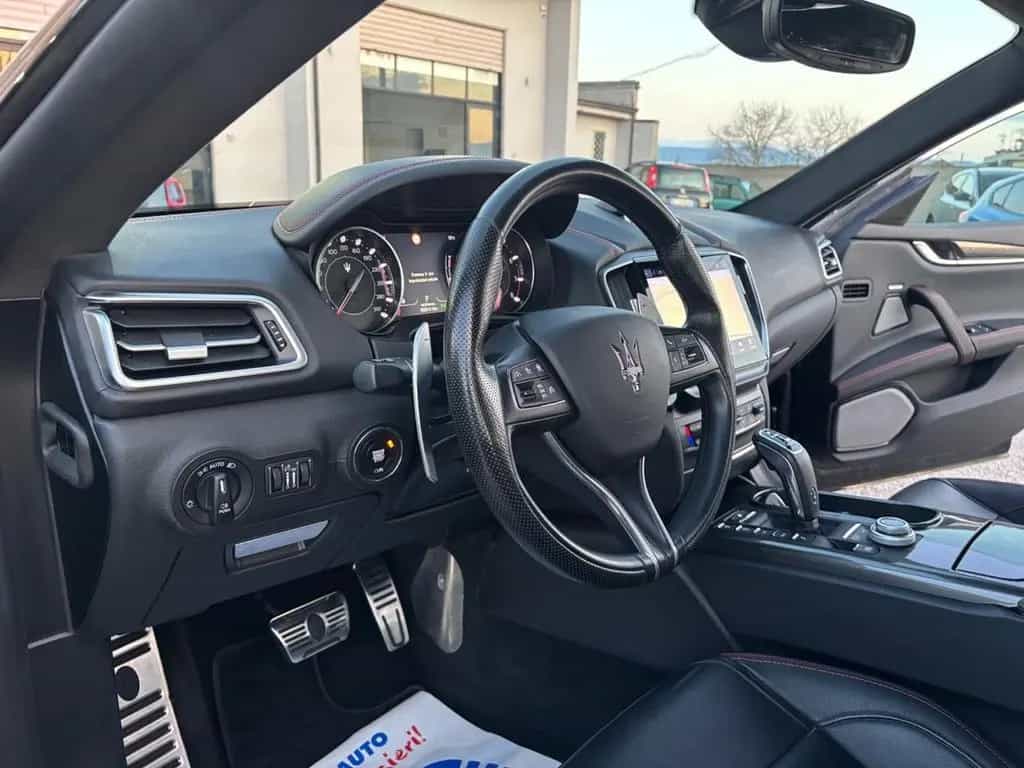 Other Other Maserati Ghibli V6 430 CV AWD Modena S Q4 09/202 09/2021-photo-9
