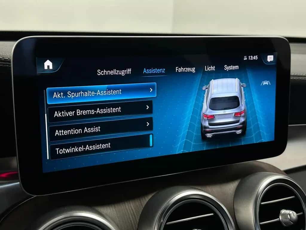 Mercedes-Benz GLC 220 d 4M AMG Night Standh Distronic Panorama 10/2020-photo-15