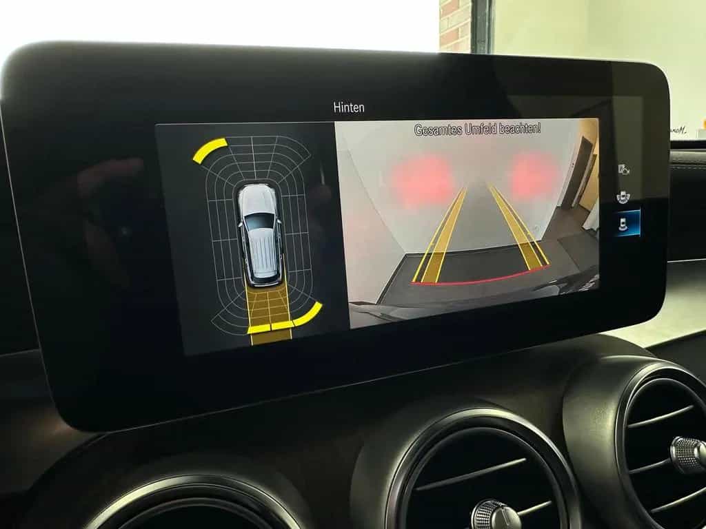 Mercedes-Benz GLC 220 d 4M AMG Night Standh Distronic Panorama 10/2020-photo-16