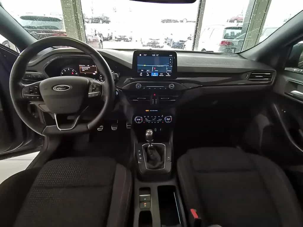 Ford Focus Turnier 1.0 EcoBoost ST-Line LED|Navi|SHZ| 10/2018-photo-13
