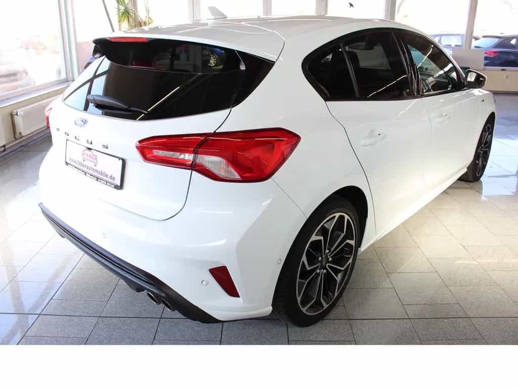 Ford Focus ST-Line,Sitzheizung,Kamera,Top-Zustand 10/2019-photo-3