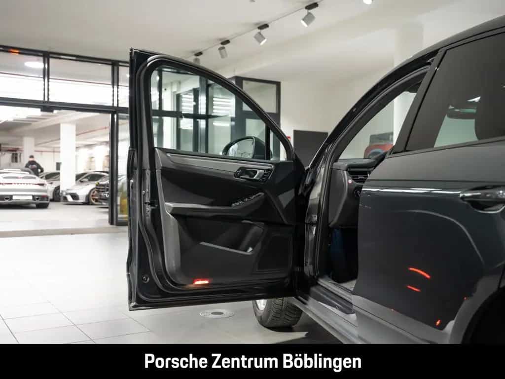 Porsche Macan 21-Zoll Rückfahrkamera Panoramadach 09/2020-photo-13