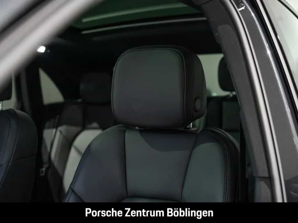 Porsche Macan 21-Zoll Rückfahrkamera Panoramadach 09/2020-photo-18