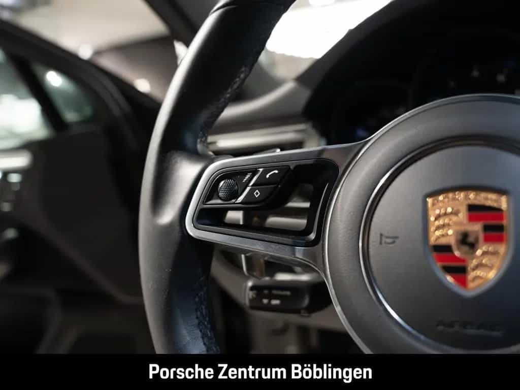 Porsche Macan 21-Zoll Rückfahrkamera Panoramadach 09/2020-photo-20