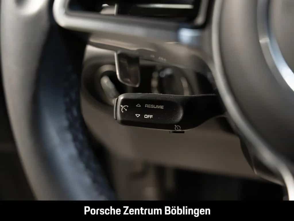 Porsche Macan 21-Zoll Rückfahrkamera Panoramadach 09/2020-photo-21
