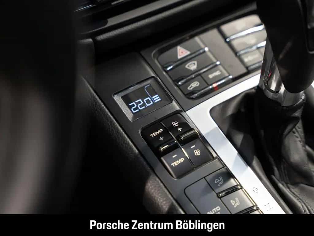 Porsche Macan 21-Zoll Rückfahrkamera Panoramadach 09/2020-photo-25