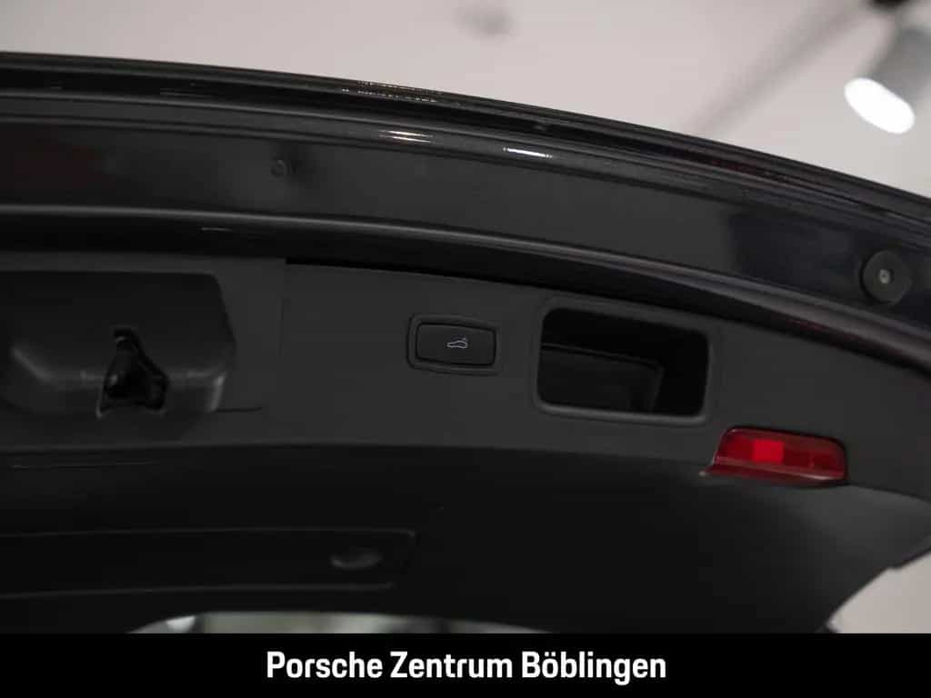 Porsche Macan 21-Zoll Rückfahrkamera Panoramadach 09/2020-photo-30