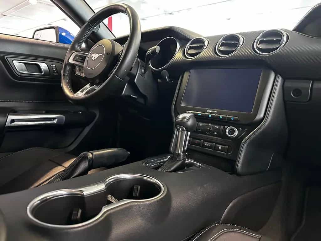 Ford Mustang Fastback //Leder//Kamera//KeylessGo// 06/2018-photo-19