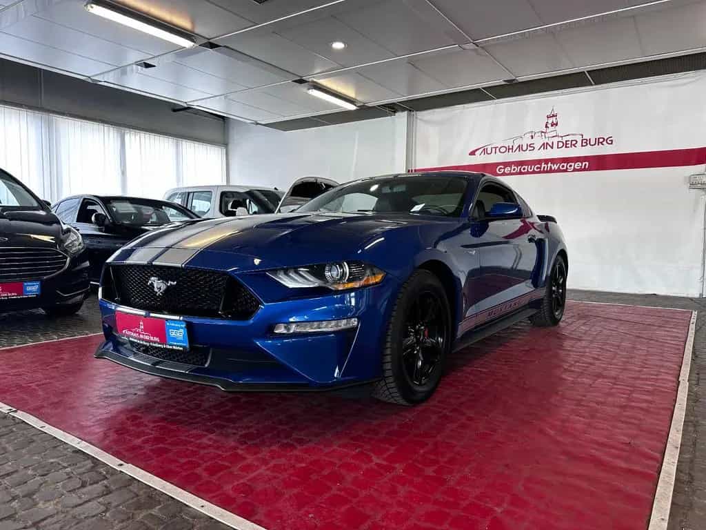 Ford Mustang Fastback //Leder//Kamera//KeylessGo// 06/2018-photo-2