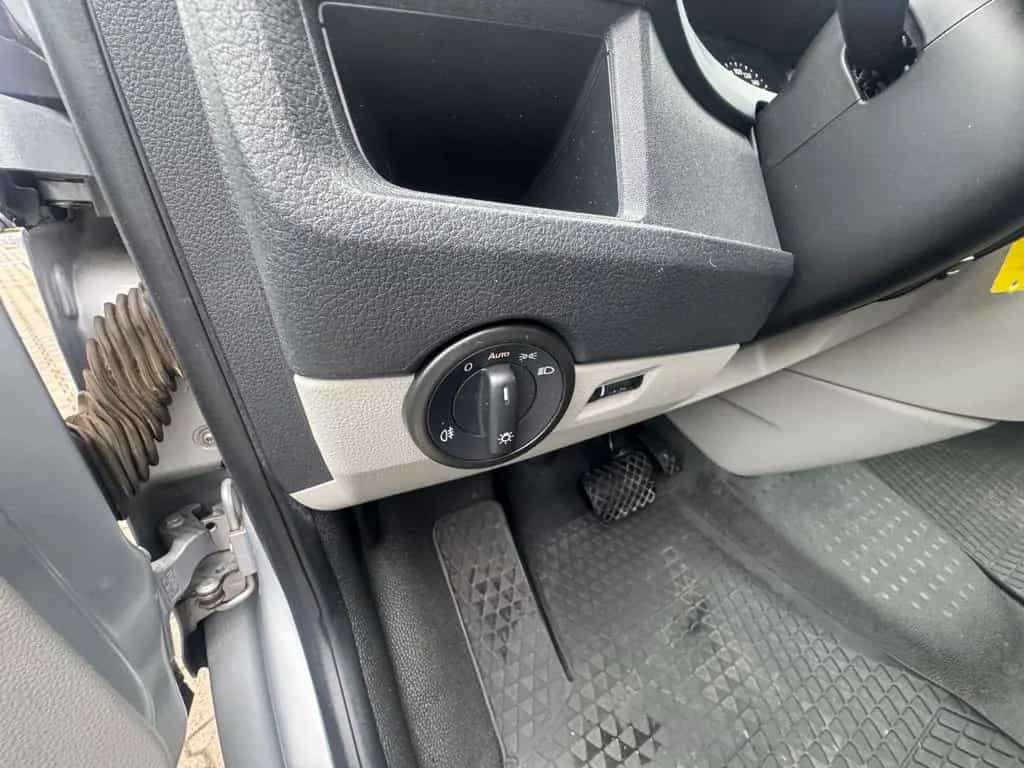 Volkswagen Transporter CARAVELLE ECO PRFI 7SITZE DSG KLIMA ALU´S 04/2018-photo-15
