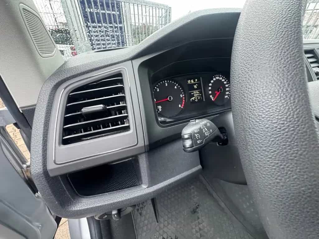 Volkswagen Transporter CARAVELLE ECO PRFI 7SITZE DSG KLIMA ALU´S 04/2018-photo-19