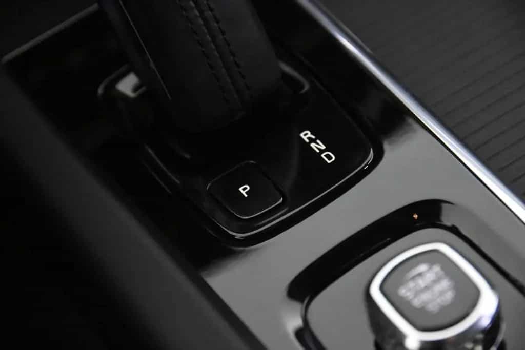 Volvo V60 B4 Inscription *1.Hand*Leder*Navi*Standheiz. 06/2021-photo-12
