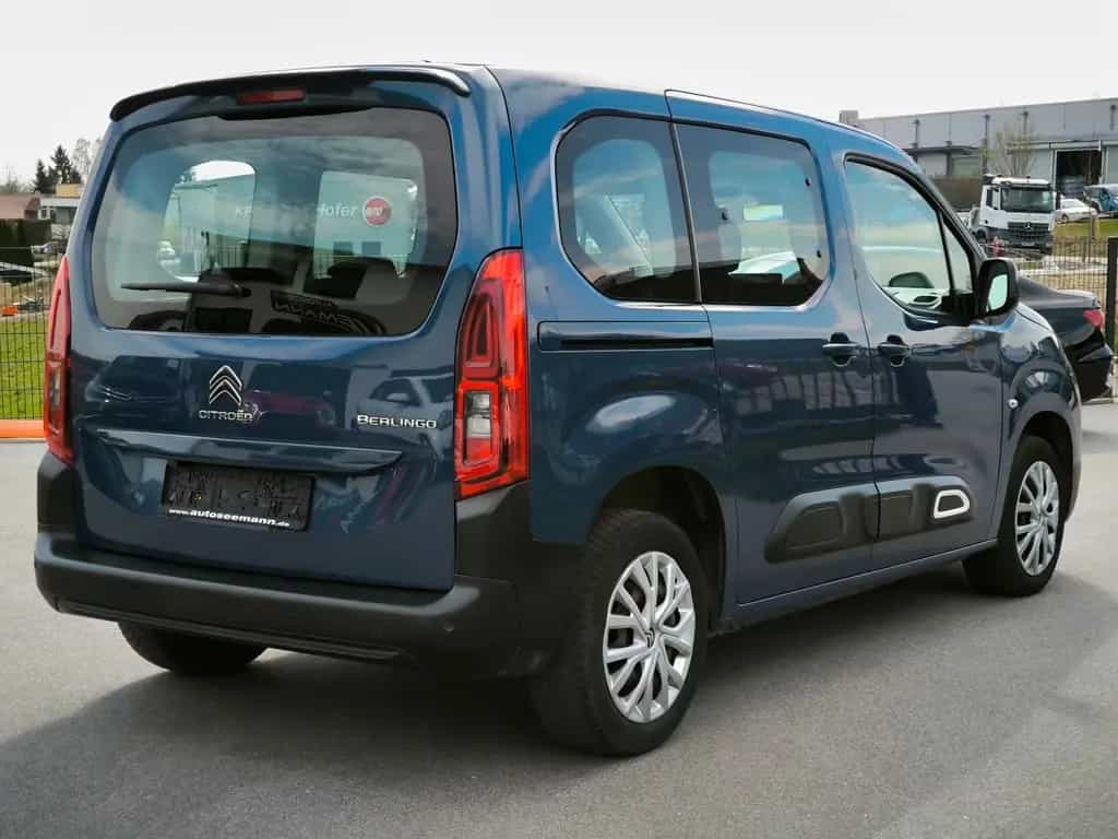 Citroën Berlingo M PureTech 130 EAT8 FEEL*Navi*Kamera 08/2021-photo-3