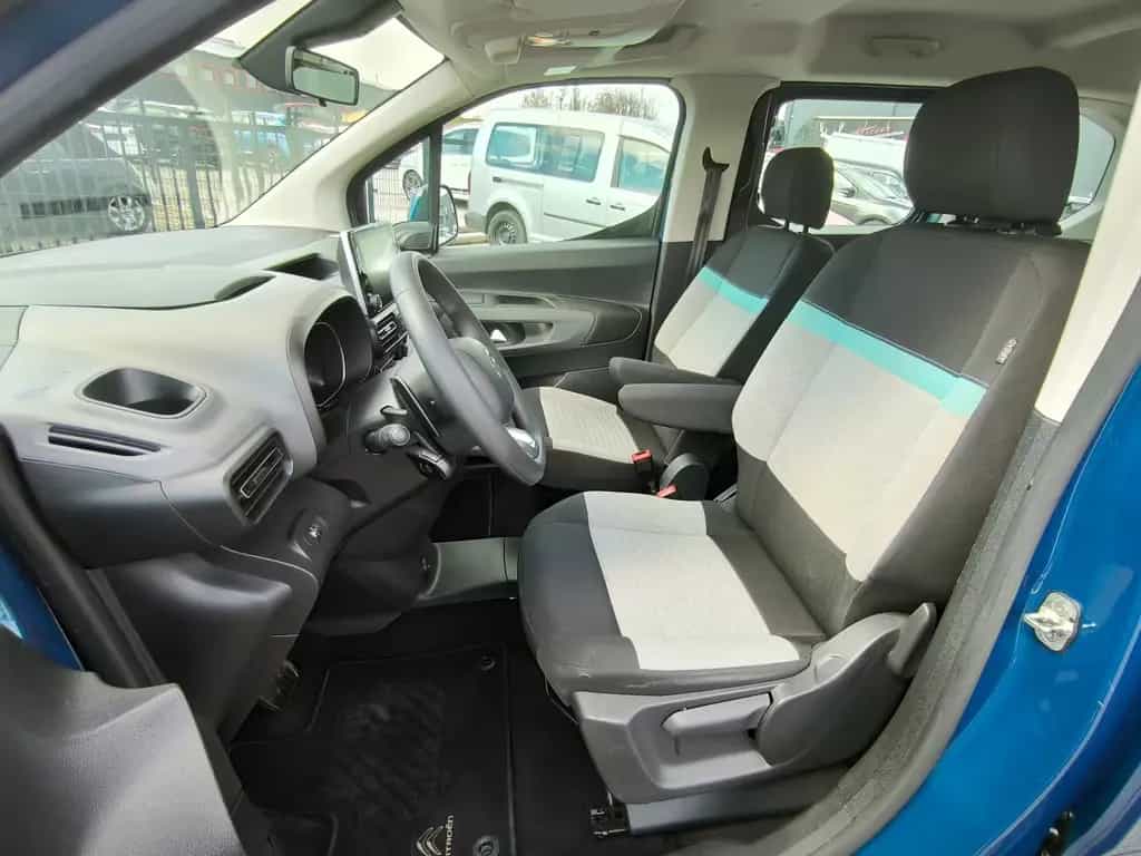 Citroën Berlingo M PureTech 130 EAT8 FEEL*Navi*Kamera 08/2021-photo-5