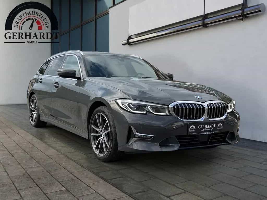 BMW 3 Series 08/2021-photo-6