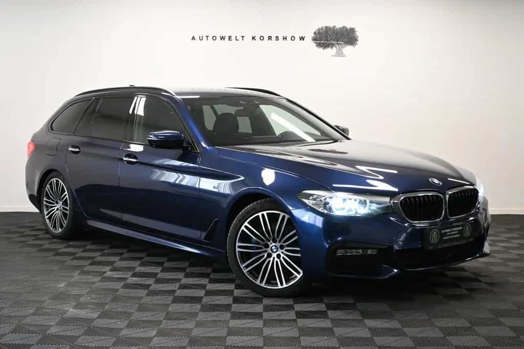 BMW 5 Series 530 d xDrive M Sport*LED*ST-HEIZ*RFK*AHK*ACC 08/2018-photo-0