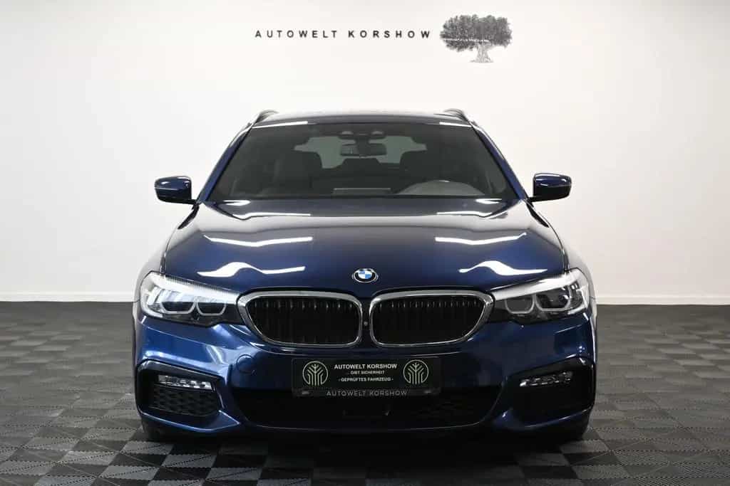 BMW 5 Series 530 d xDrive M Sport*LED*ST-HEIZ*RFK*AHK*ACC 08/2018-photo-1