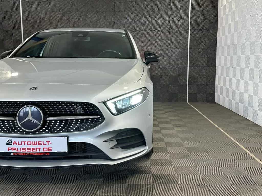 Mercedes-Benz A-Class 200*AMG LINE*NIGHT-LED-TEMPO-MBUX-R.KAM-SPUR 03/2019-photo-10