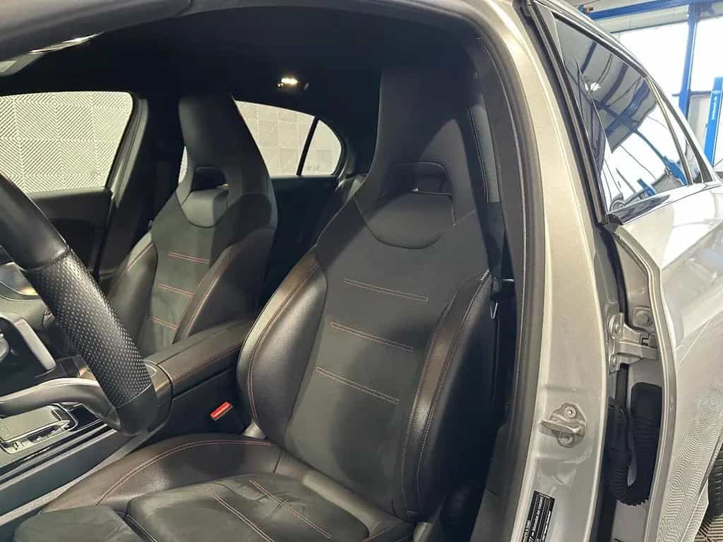 Mercedes-Benz A-Class 200*AMG LINE*NIGHT-LED-TEMPO-MBUX-R.KAM-SPUR 03/2019-photo-22