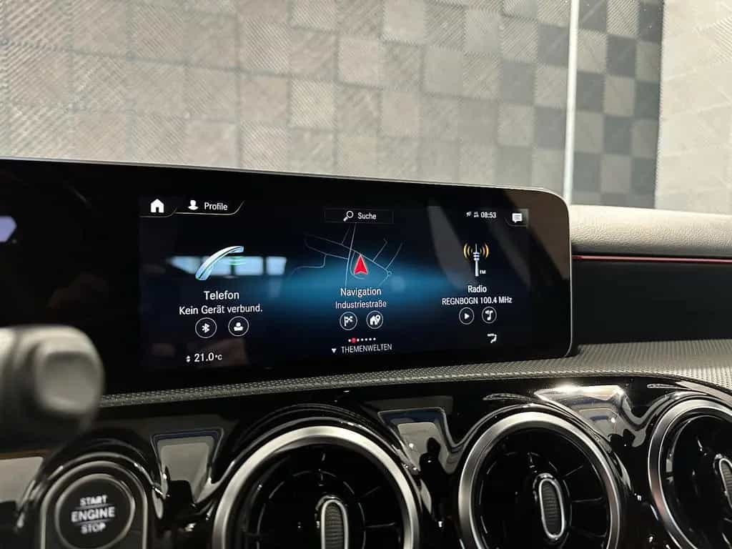 Mercedes-Benz A-Class 200*AMG LINE*NIGHT-LED-TEMPO-MBUX-R.KAM-SPUR 03/2019-photo-33
