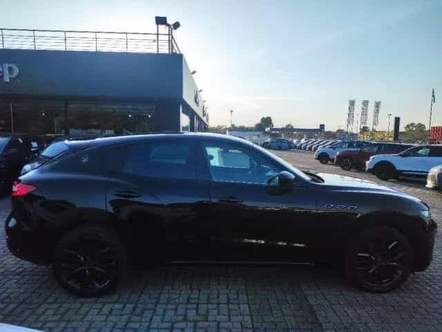 Maserati Levante MASERATI Levante V6 Diesel 275 CV AWD Nerissimo 06/2018-photo-6