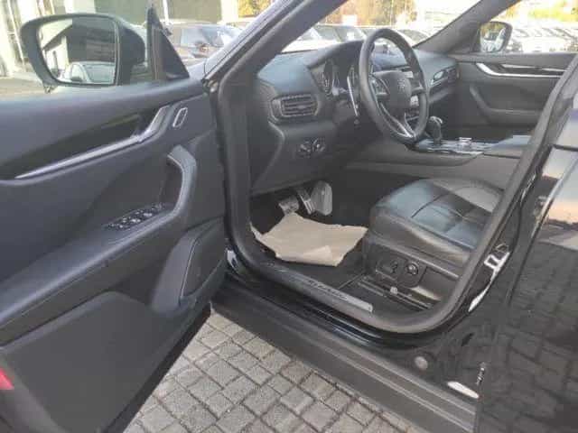 Maserati Levante MASERATI Levante V6 Diesel 275 CV AWD Nerissimo 06/2018-photo-8