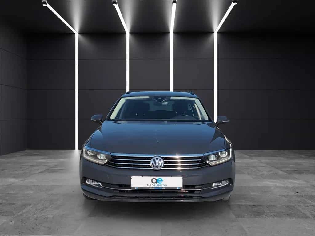 Volkswagen Passat Variant Comfortline *LED*AHK*ACC*Assist+* 06/2018-photo-22
