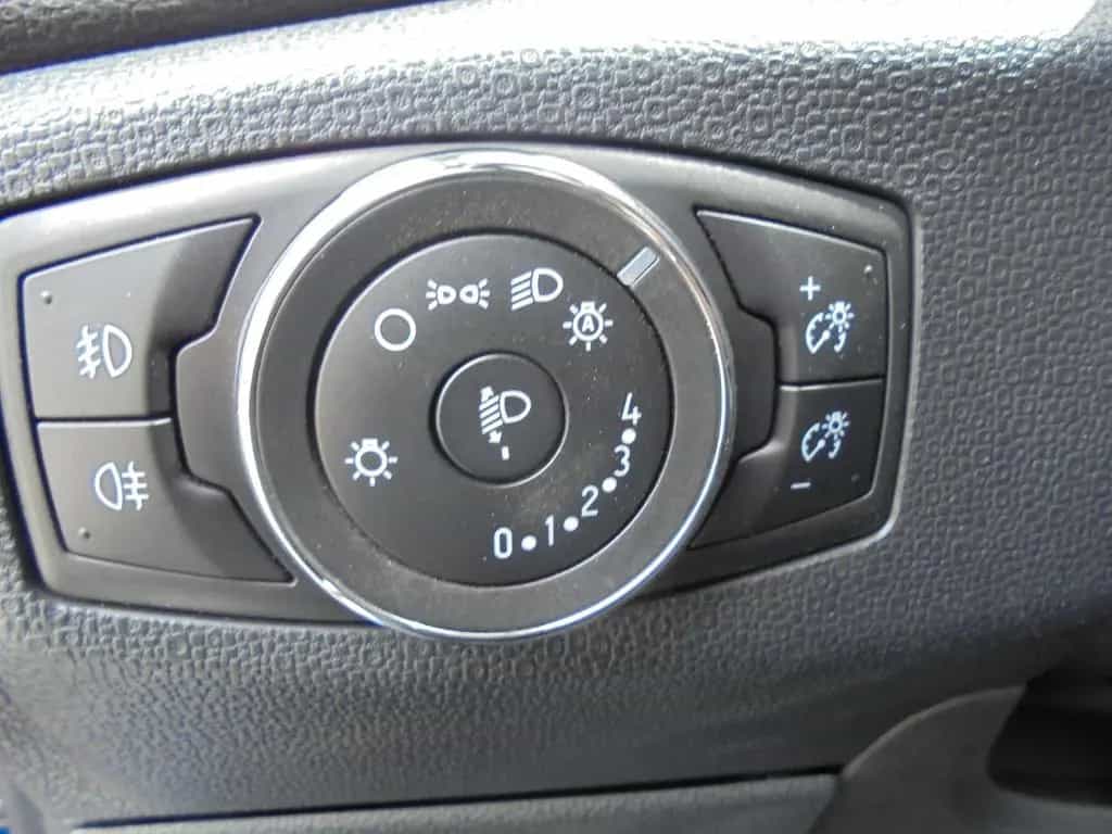 Ford EcoSport Titanium, AHK, Kamera, Winter-Paket, Na 04/2019-photo-8