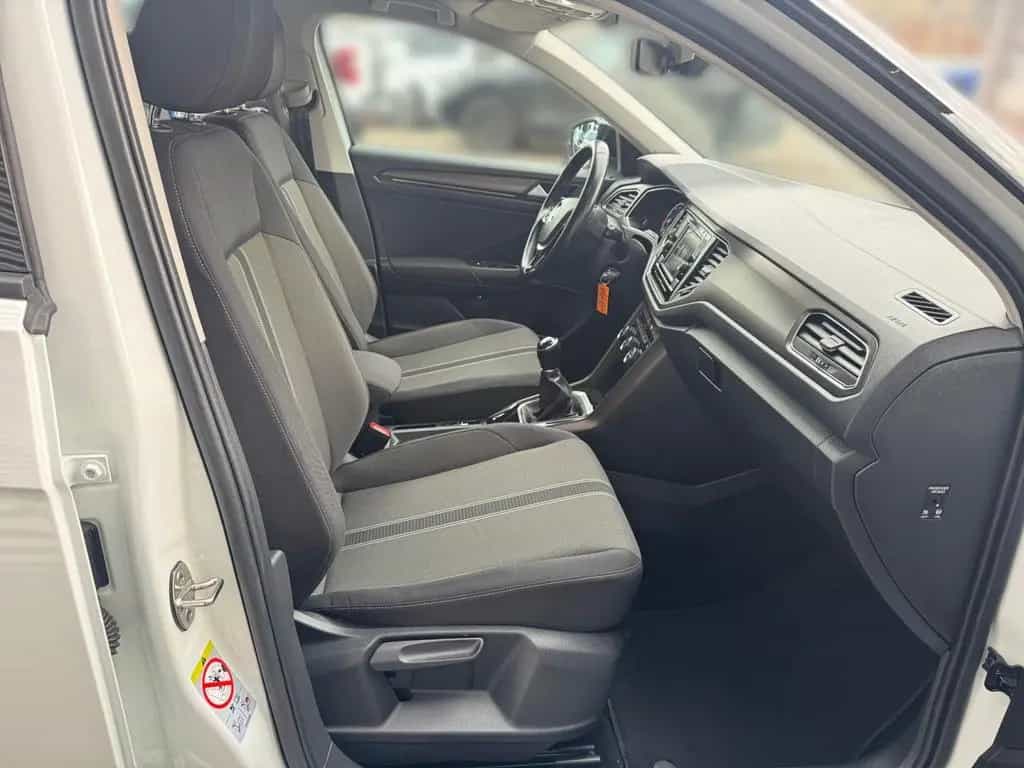 Volkswagen T-Roc Style 1.5TSI AHK SHZ PDC 06/2018-photo-13