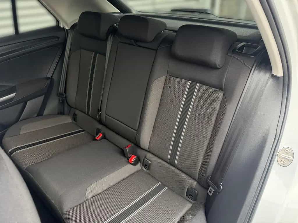Volkswagen T-Roc Style 1.5TSI AHK SHZ PDC 06/2018-photo-15
