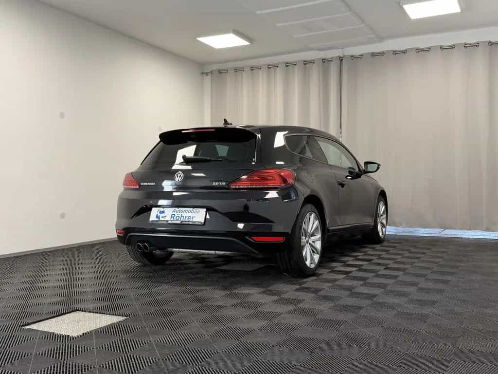 Volkswagen Scirocco 2.0 TSI BMT CLUB Sondermodell Navi PDC 03/2016-photo-27