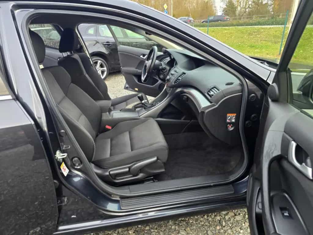Honda Accord Tourer Lifestyle Bi-Xenon*Sitzheizung* 04/2014-photo-32
