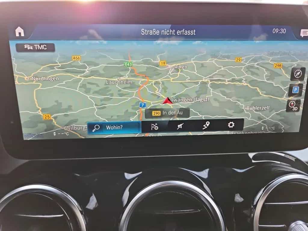 Mercedes-Benz GLC 300 d 4Matic AMG-Line Navi AHK LED Standheiz 10/2019-photo-9