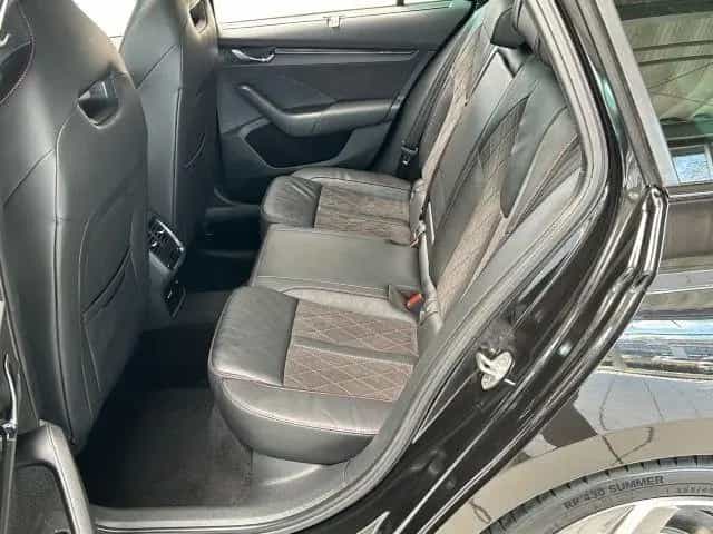 Skoda Octavia Combi RS Plus 2.0 TSI DSG AHK Standhzg. 02/2023-photo-11