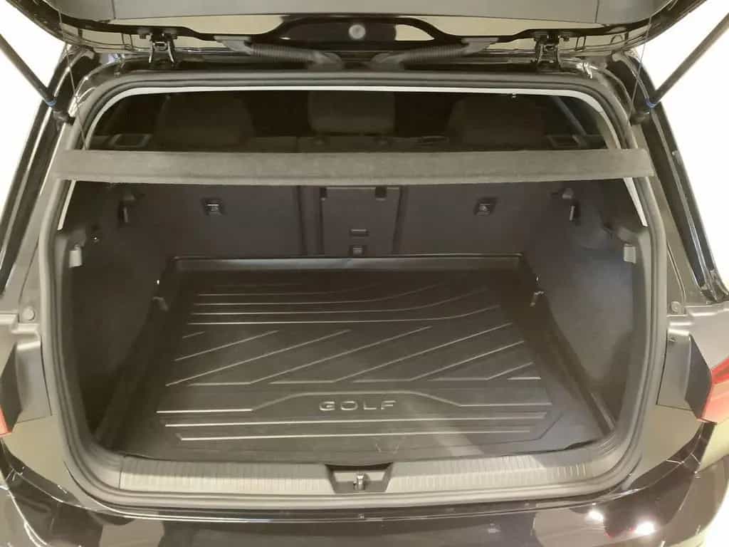 Volkswagen Golf Style 1,5 eTSI DSG,AHZV,Navi,Kamera,Pano,Ma 07/2020-photo-11
