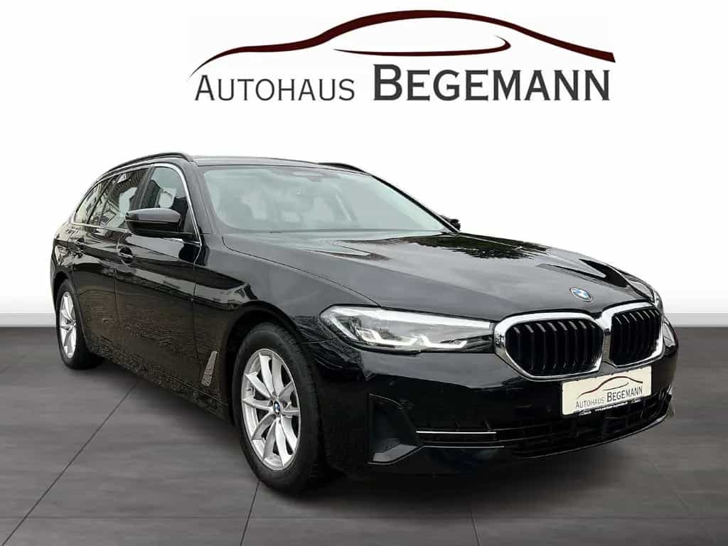 BMW 5 Series 520 d T xDrive ACC DA+ HUD HK 11/2022-photo-4