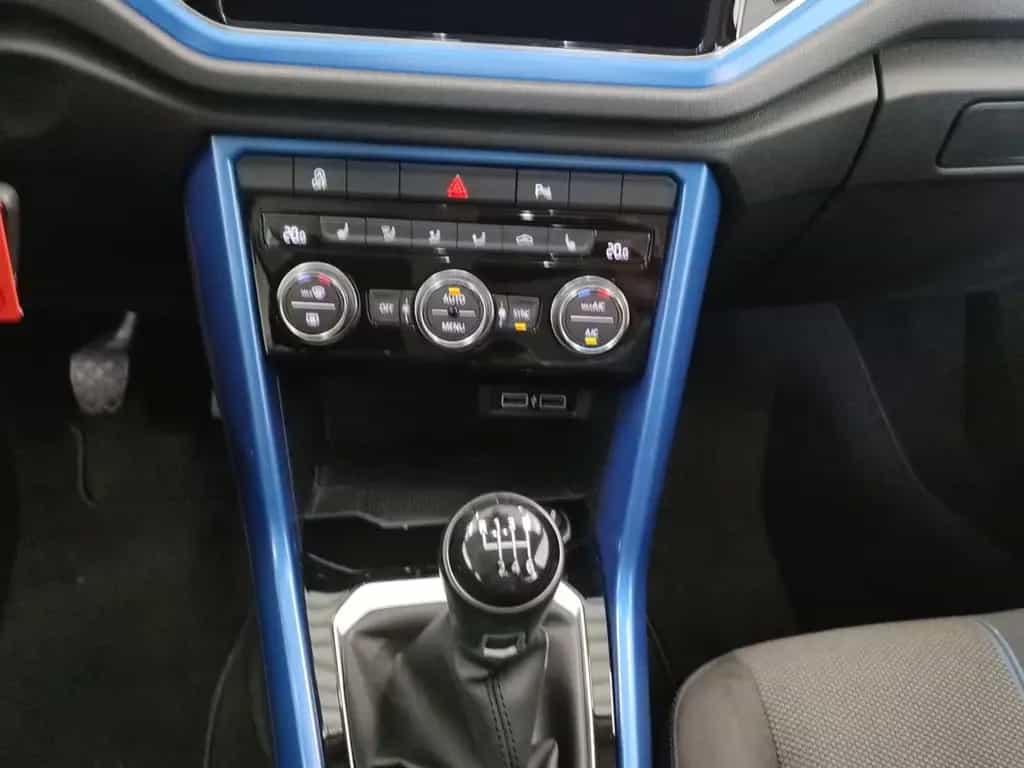 Volkswagen T-Roc 01/2020-photo-8